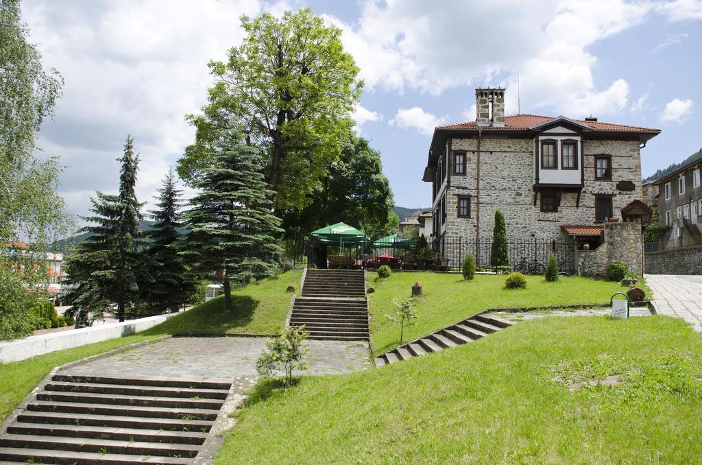 Hotel Petko Takov'S House Smoljan Exterior foto